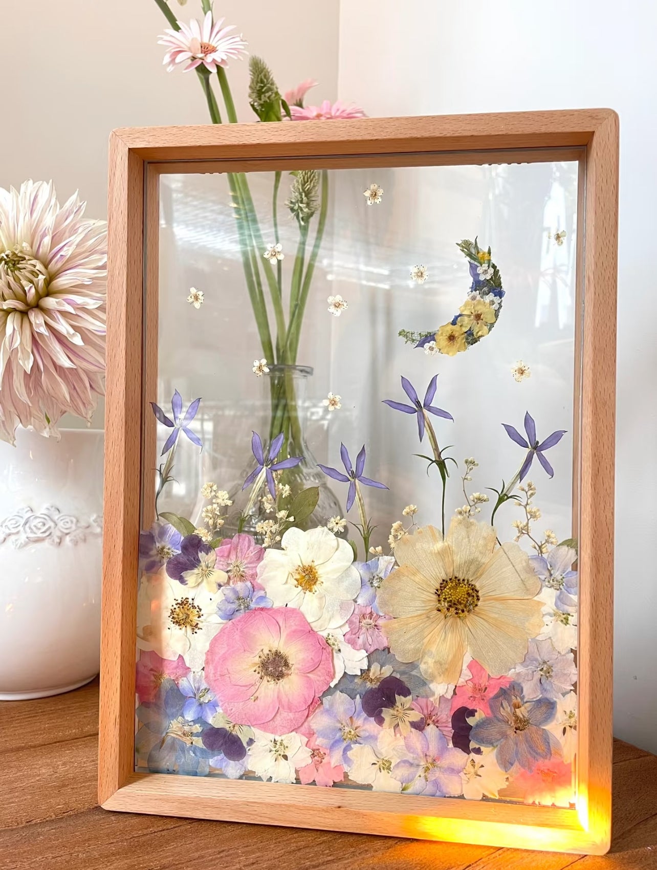 Pressed Flower Frame Artwork Class