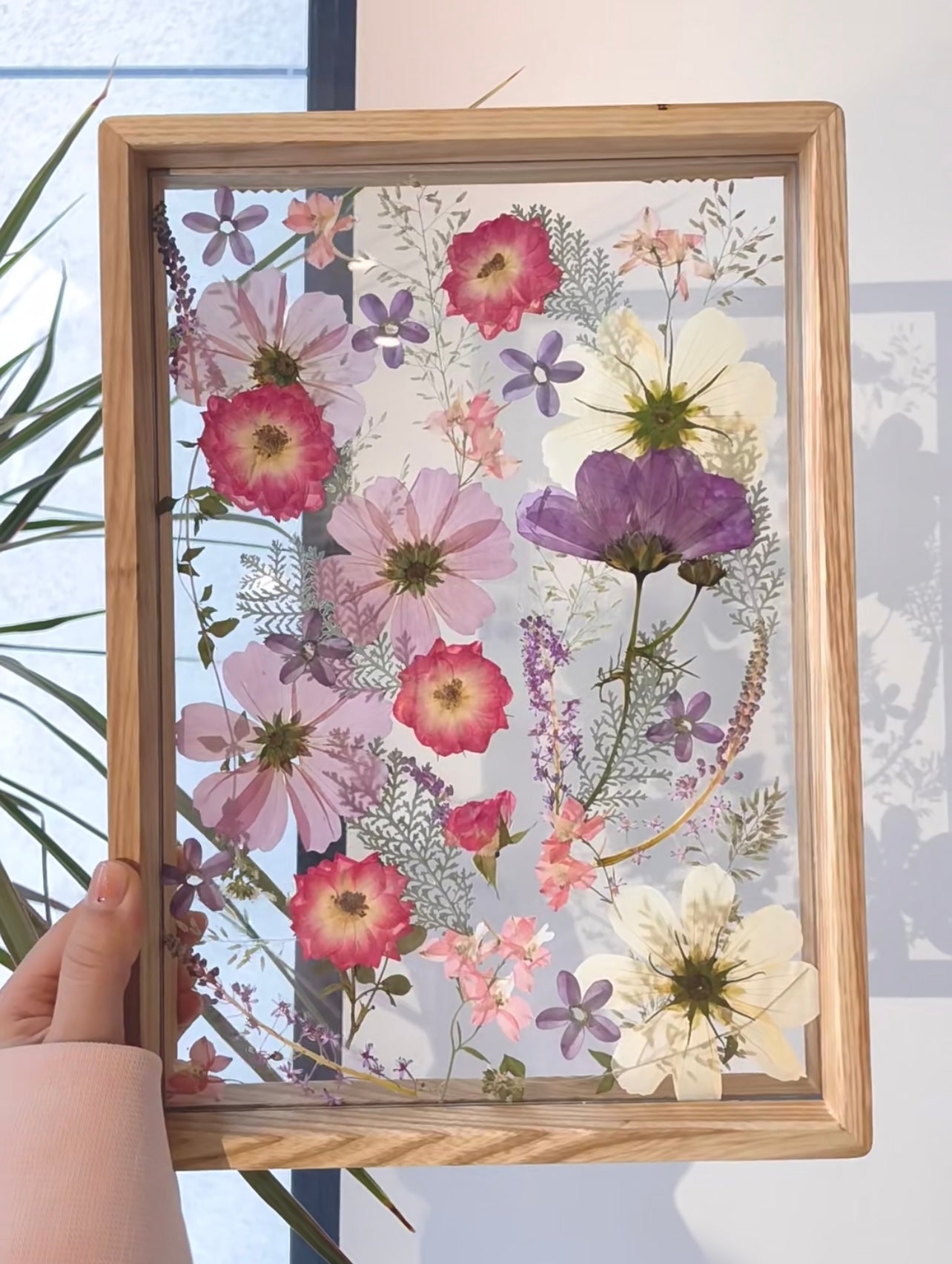 Pressed Flower Frame Artwork Class